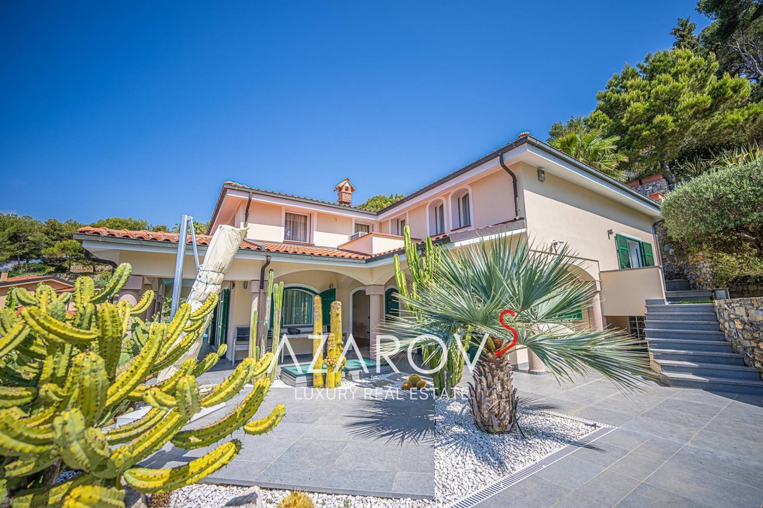 Villa in Mezzacqua, Andora, Liguria 2 - 13261937