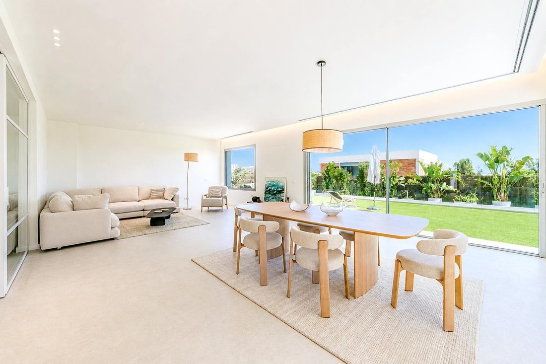 Villa in Sitges, Catalonia, Spain 2 - 16988328