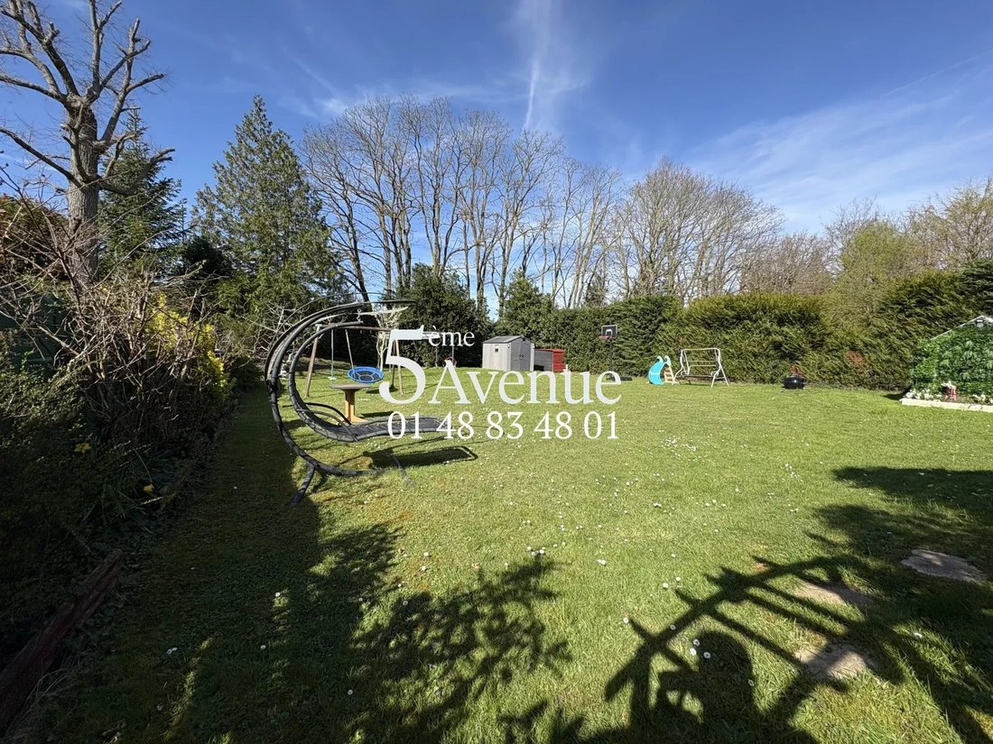 House in Sucy-en-Brie, Ile-de-France, France 3 - 17505781