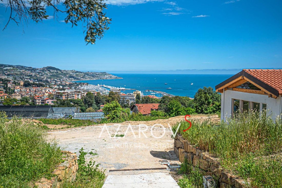 Villa in Corso degli Inglesi, Sanremo, Liguria 1 - 15554272