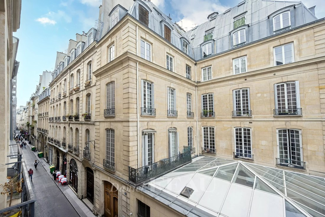 Apartment in Montorgueil-Saint Denis, Paris 2e Arrondissement, Paris 5 - 17837332