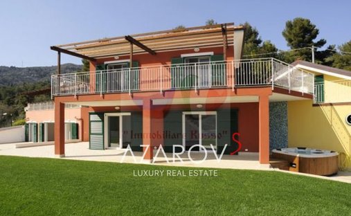 Villa a Collina Centrale, Alassio, Liguria 1