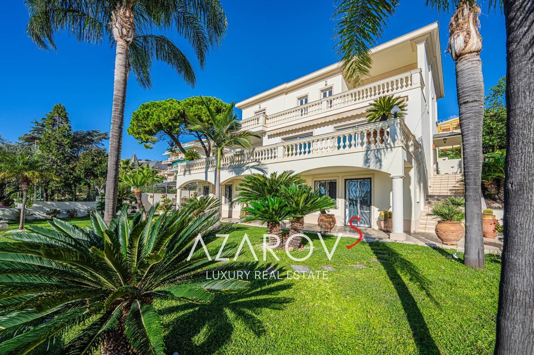 Villa in Foce, Sanremo, Italy 1 - 14769492