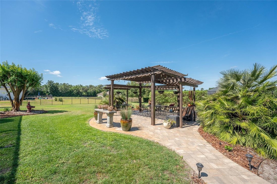 House in Ocala, Florida, United States 4 - 17836689