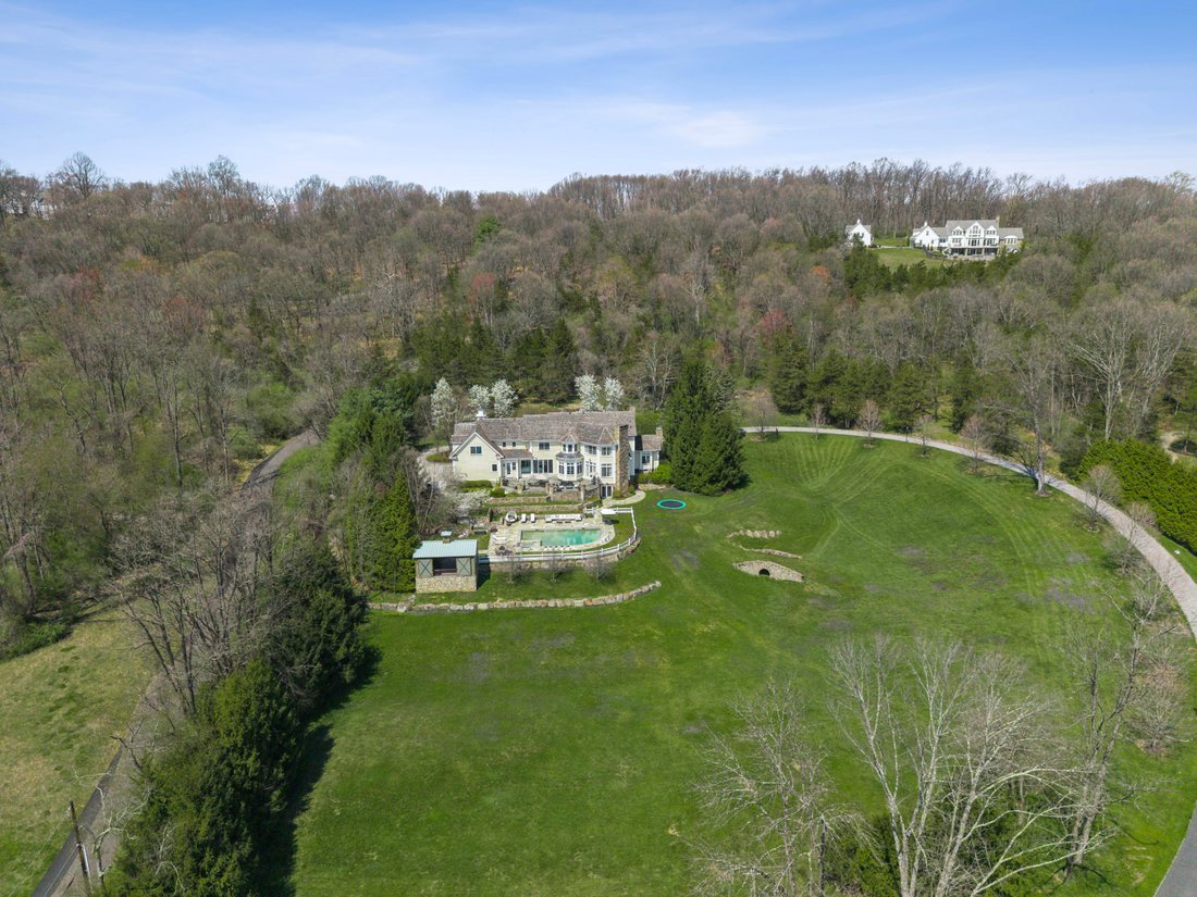 House in Far Hills, New Jersey, United States 2 - 17259282