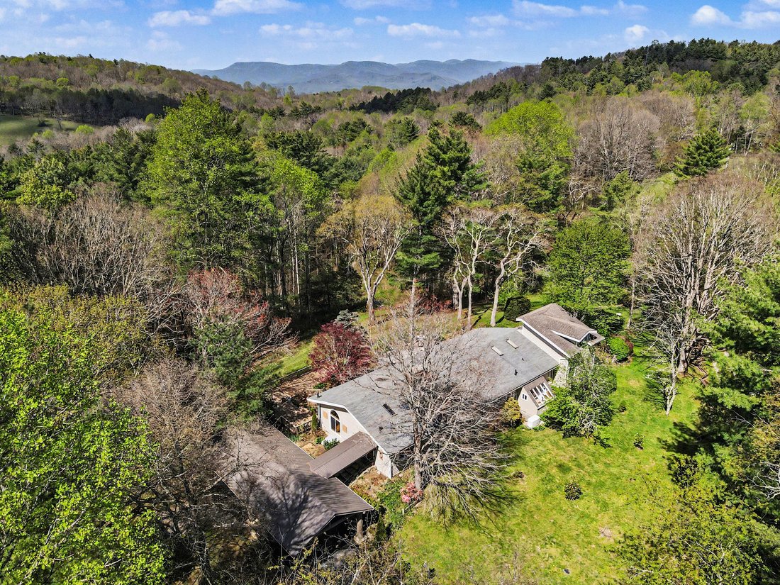 House in Highlands, North Carolina, United States 1 - 17837100
