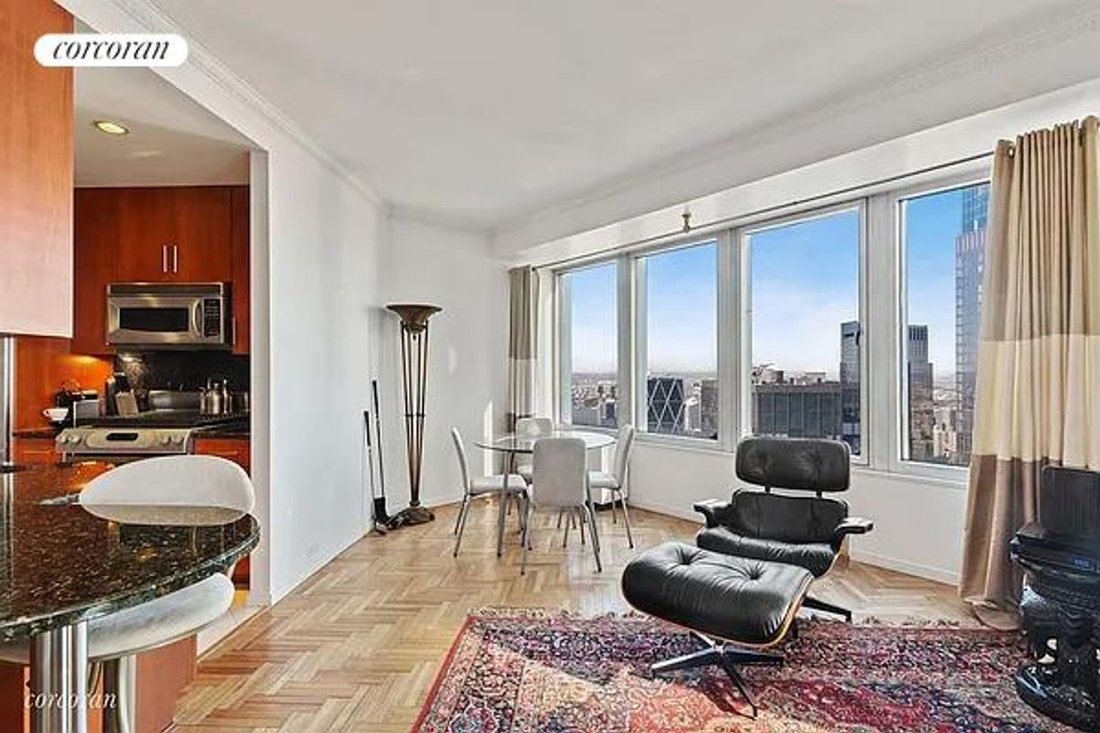 Condo in New York, New York, United States 3 - 17837446