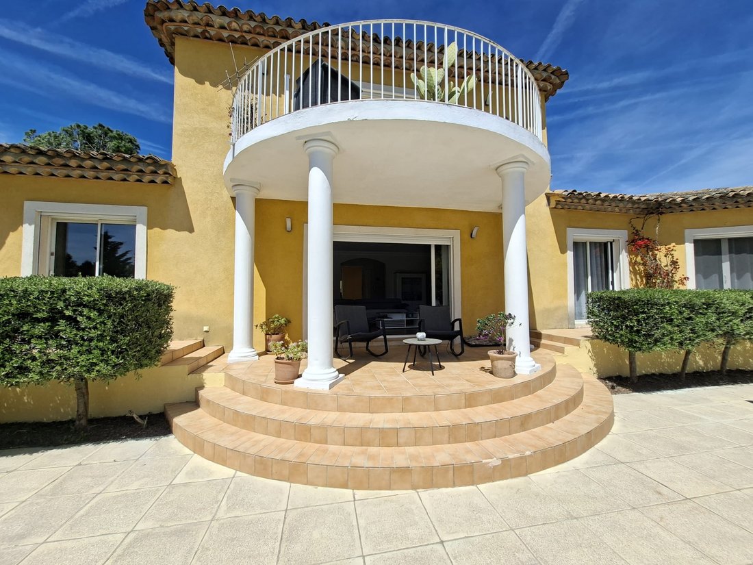 House in La Motte, Provence-Alpes-Côte d'Azur, France 4 - 17837214