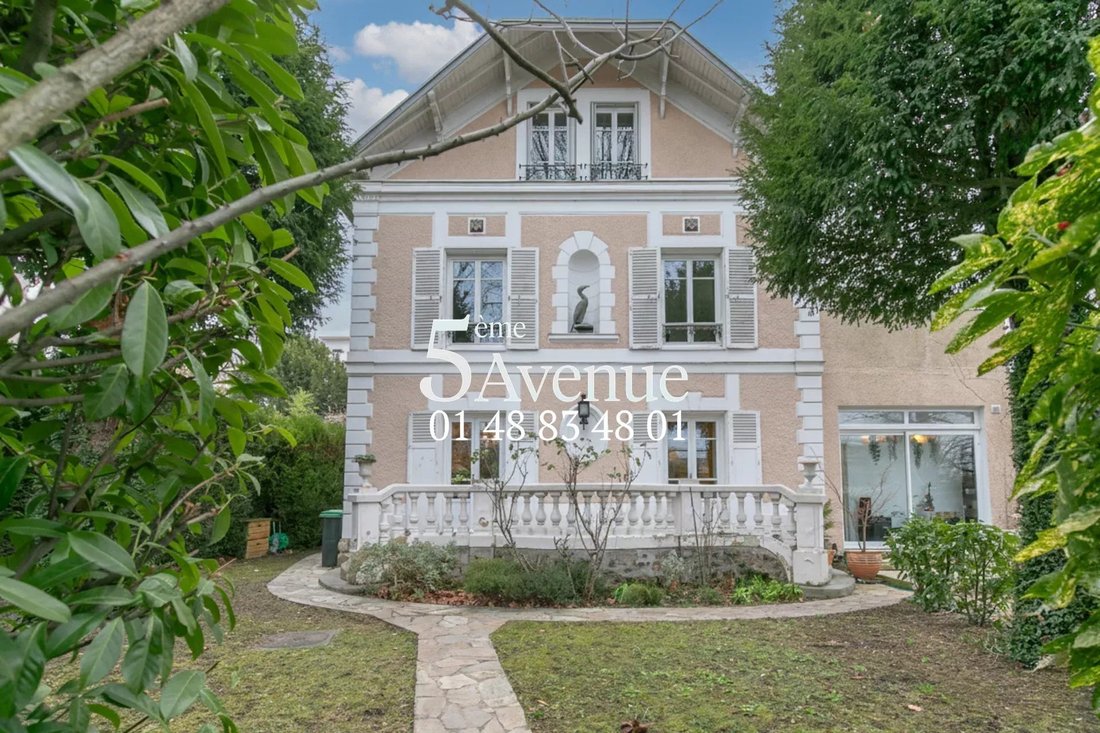 House in Le Parc, Saint-Maur-des-Fossés, France 1 - 17537752