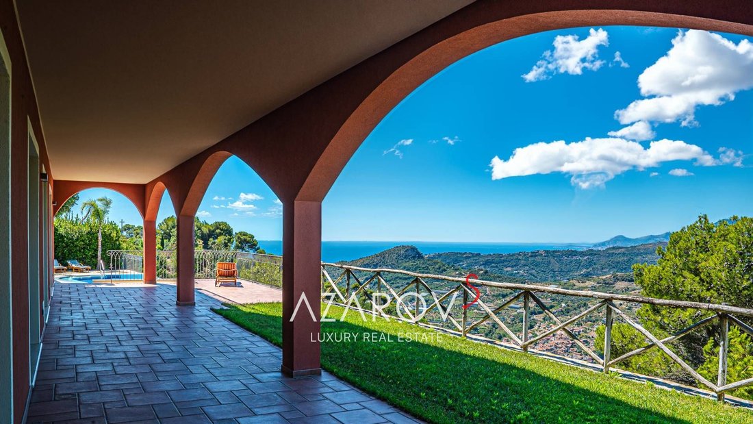 Villa in Vallebona, Liguria, Italy 1 - 13135093