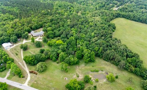 House in Holly Lake Ranch, Texas, United States 1