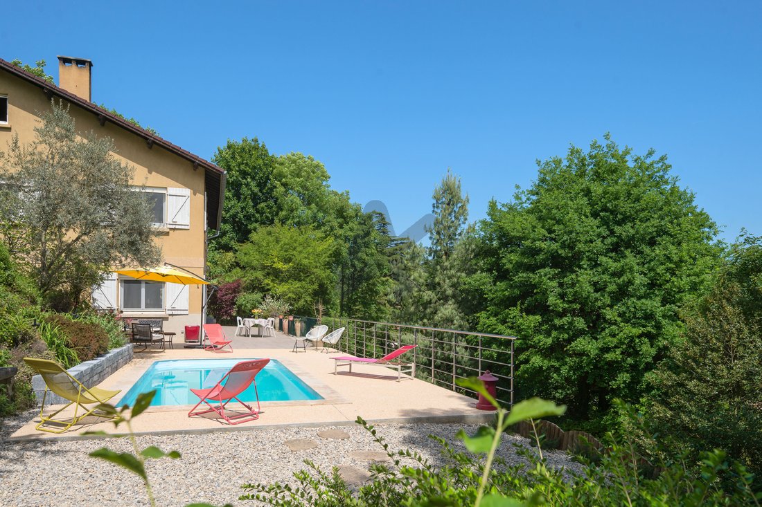 House in Saint-Cyr-au-Mont-d'Or, Auvergne-Rhône-Alpes, France 1 - 17837165