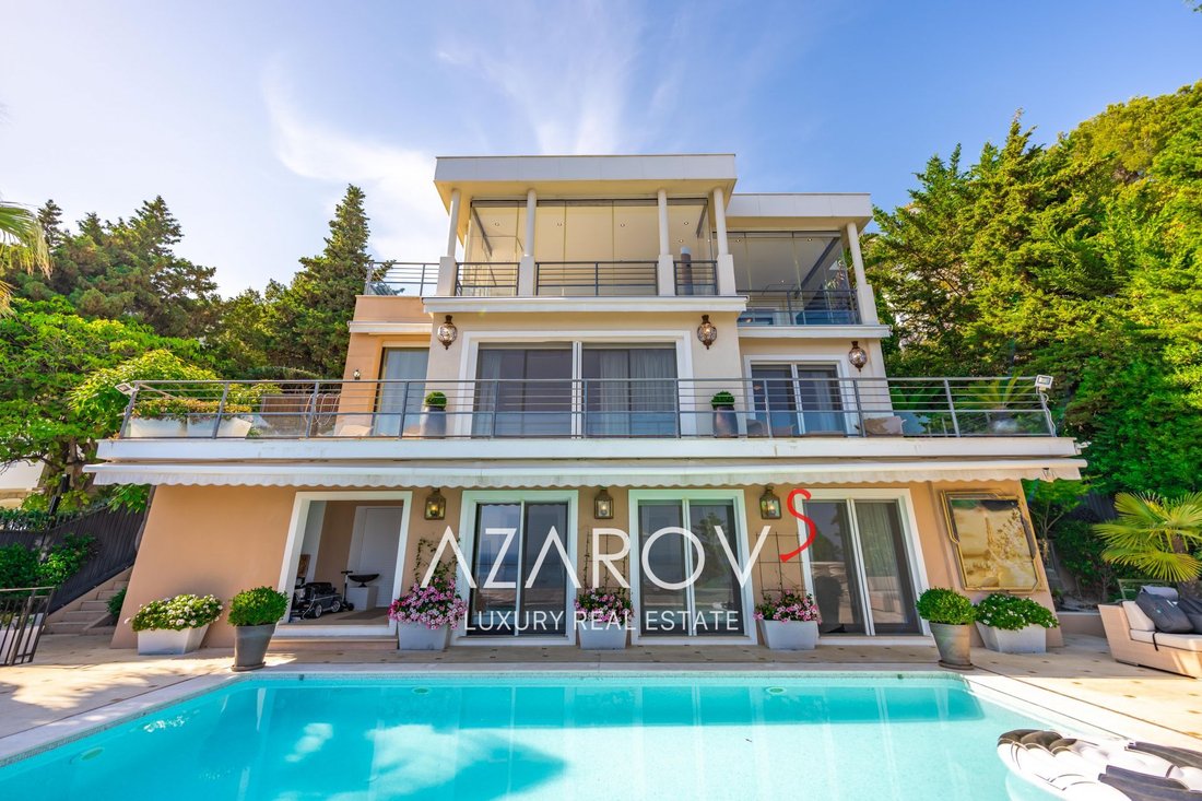 Villa in Menton, Provence-Alpes-Côte d'Azur, France 2 - 12338378