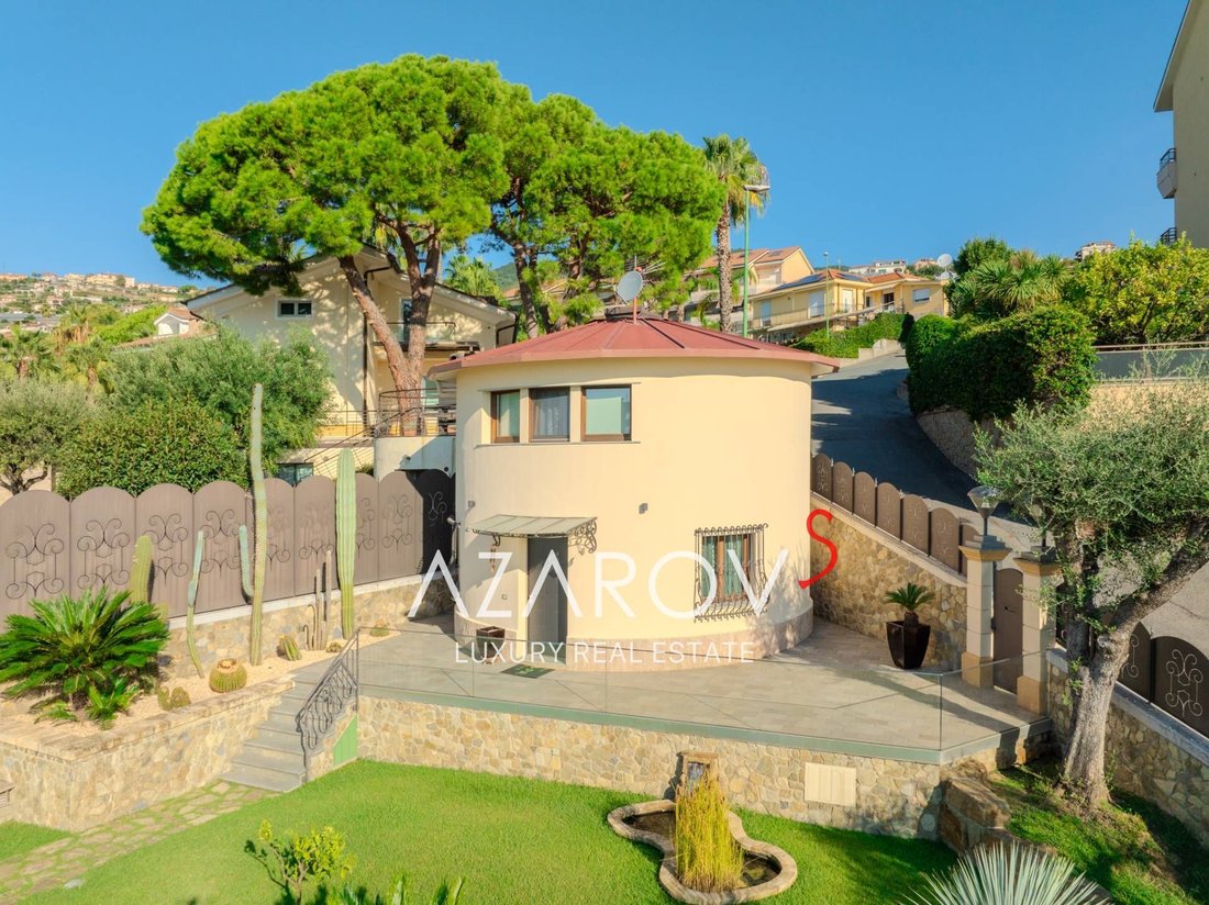 Villa in Foce, Sanremo, Italy 2 - 14766170
