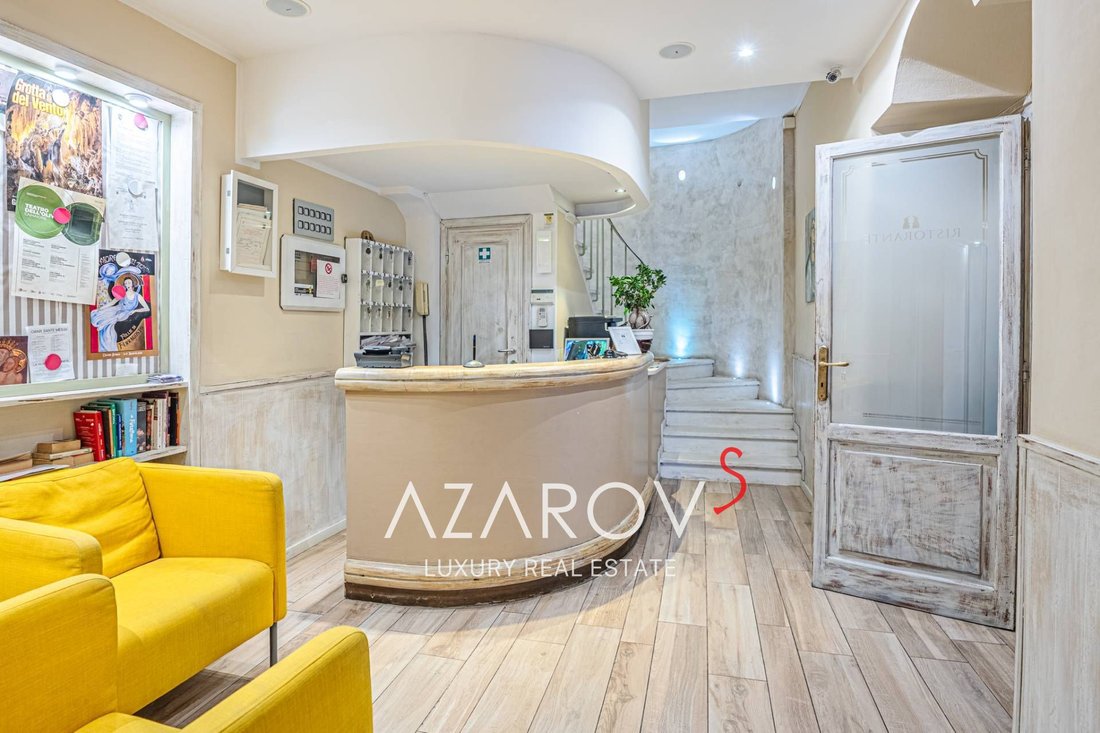 Villa in Camaiore, Tuscany, Italy 3 - 17502302