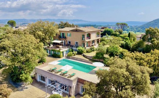 Villa in Mandelieu-la-Napoule, Provence-Alpes-Côte d'Azur, France 1