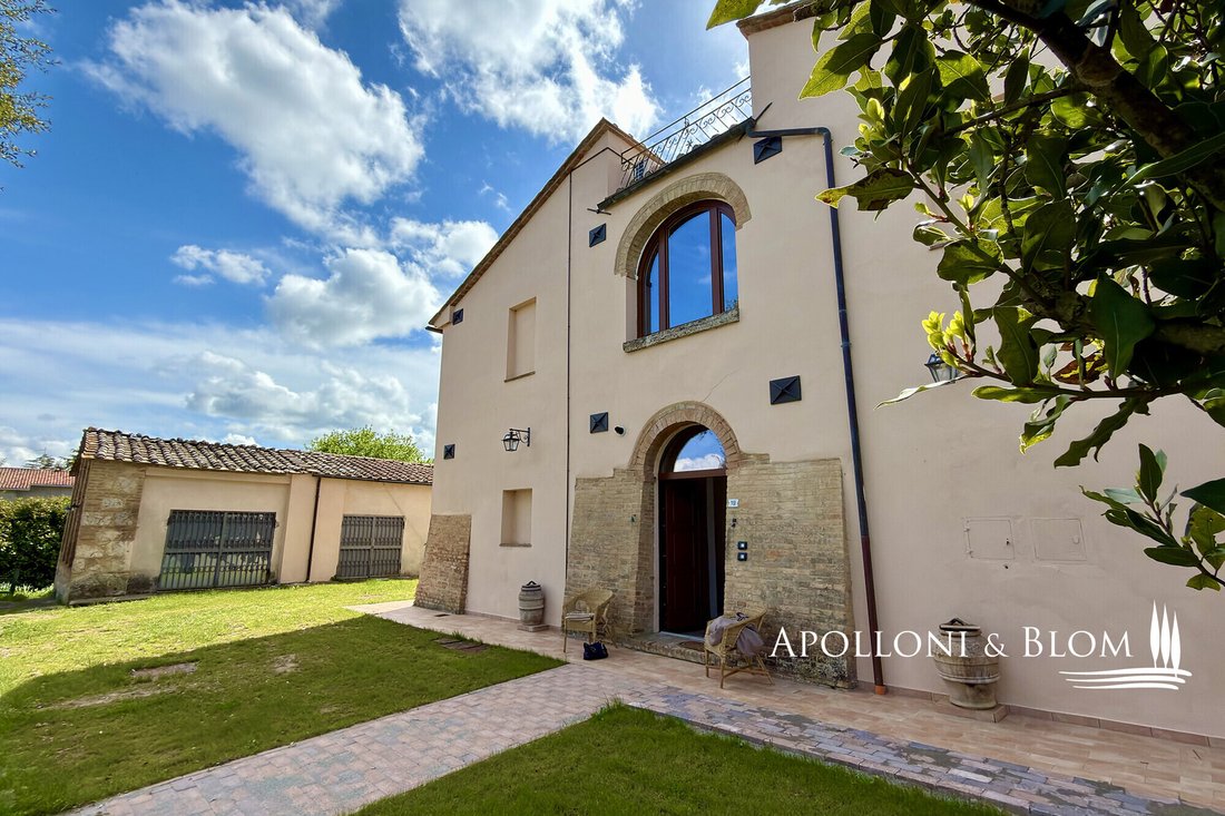 Villa in Sarteano, Tuscany, Italy 4 - 17837285