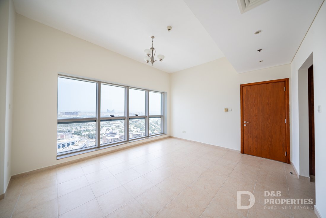 Apartment in Al Thanyah First, Al Thanyah, Dubai 1 - 17836481