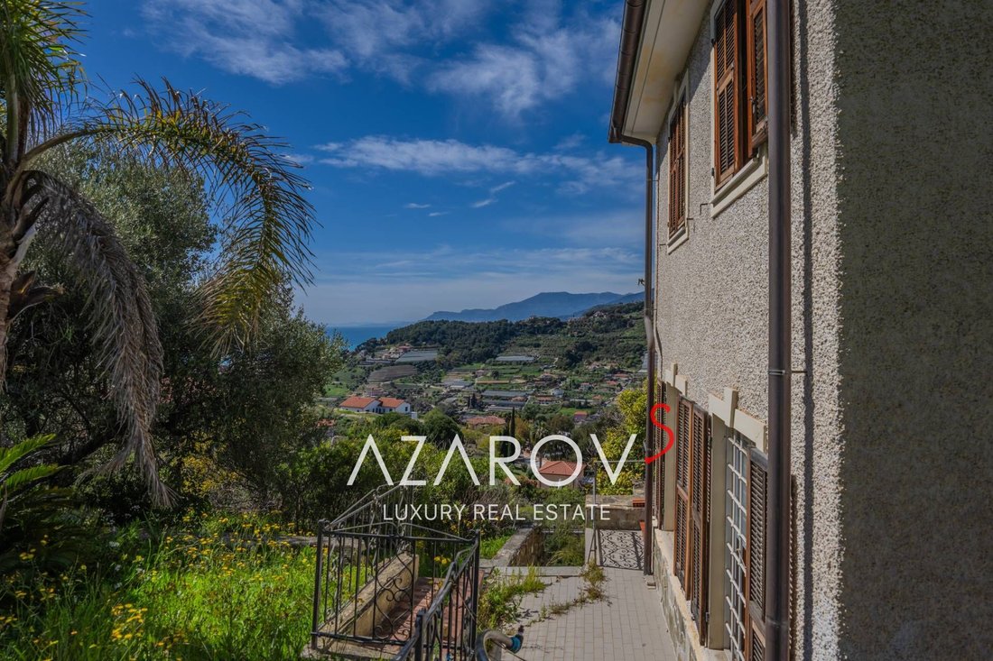 Villa in Bordighera, Liguria, Italy 4 - 17703702