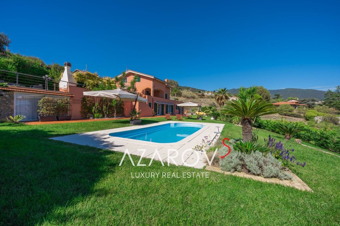 Villa in Coldirodi, Sanremo, Italy 3 - 14448036