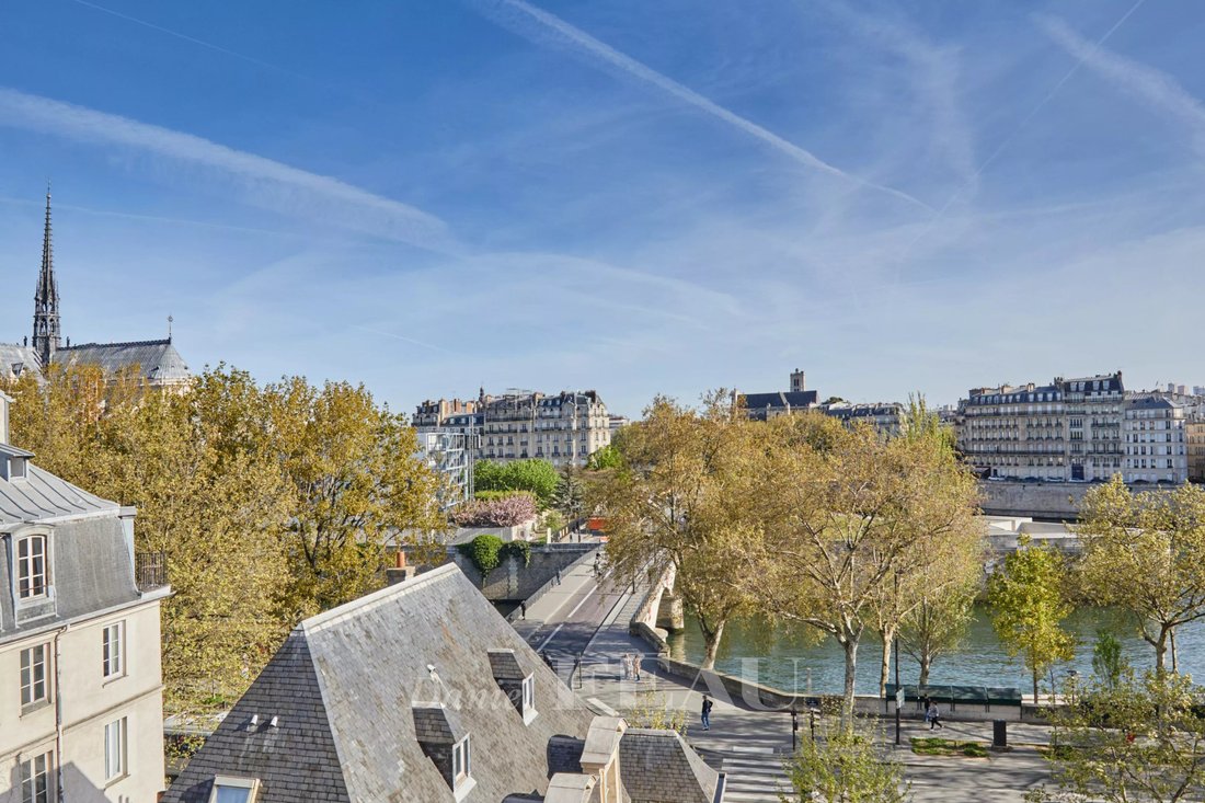 Apartment in Paris 5e Arrondissement, Paris, France 3 - 17837475
