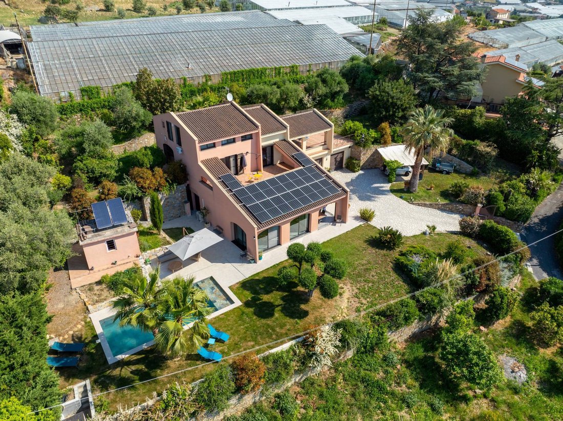 House in San Lorenzo - Solaro, Sanremo, Italy 2 - 17836979