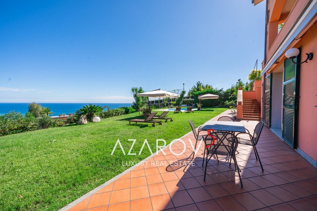 Villa in Coldirodi, Sanremo, Italy 2 - 14448036