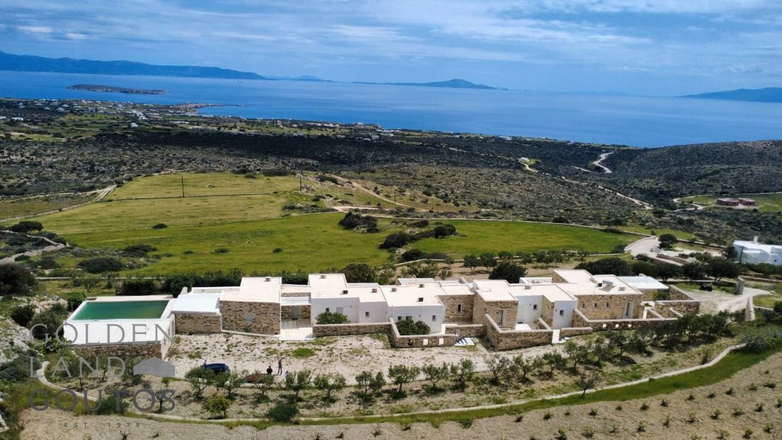 Condo in Paros, Aegean, Greece 2 - 17836962