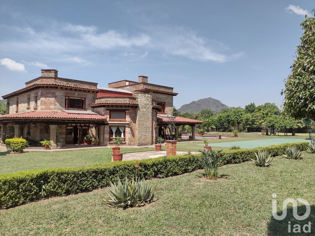 House in Amatlán de Quetzalcóatl, Morelos, Mexico 1 - 17837174