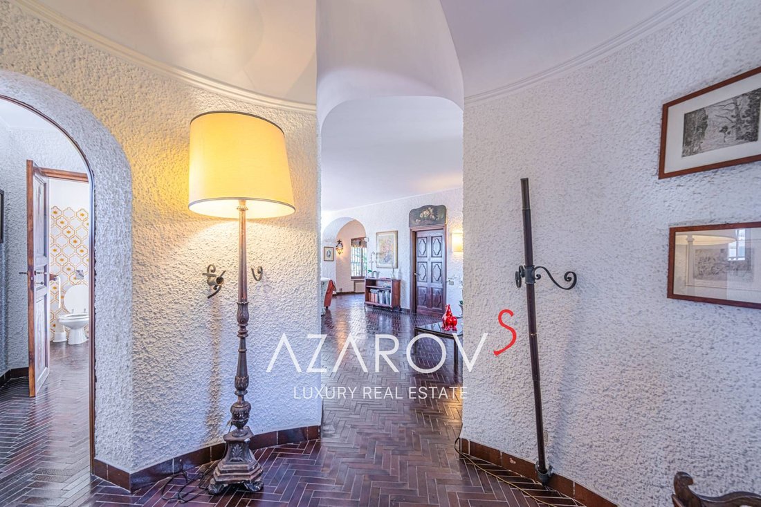 Villa in Bordighera, Liguria, Italy 5 - 13970544