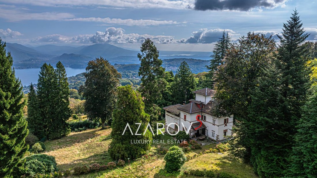 Villa in Stresa, Piedmont, Italy 1 - 16536602