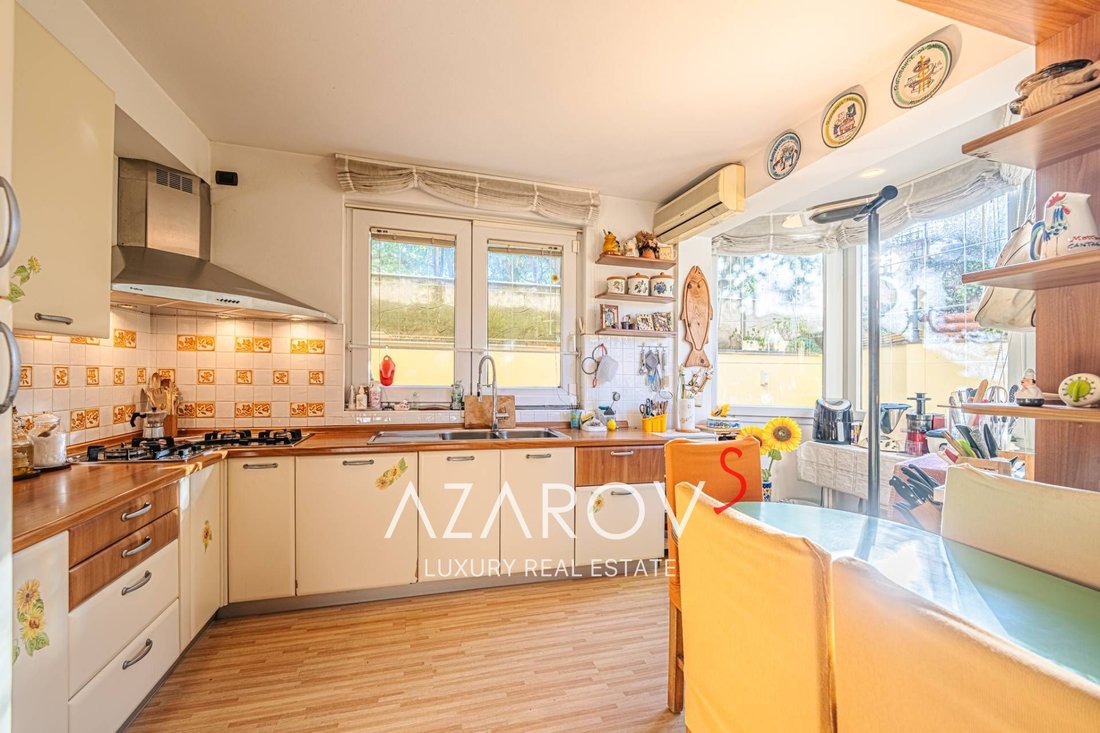 Villa in Foce, Sanremo, Italy 2 - 14787437