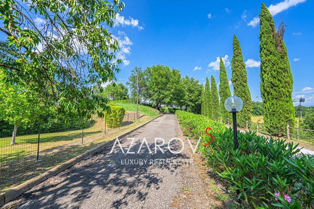 Villa in Orte, Lazio, Italy 4 - 15809368