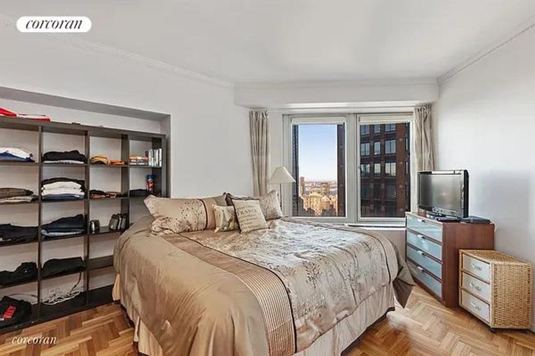 Condo in New York, New York, United States 4 - 17837446