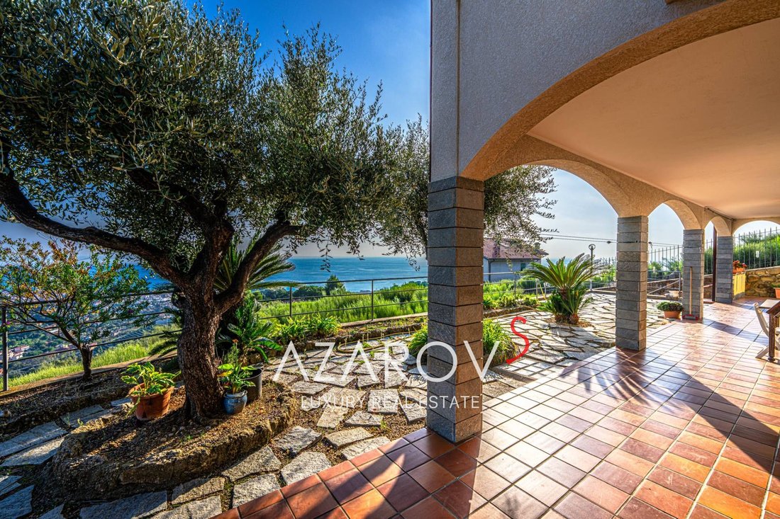 Villa in Bordighera, Liguria, Italy 5 - 14900351