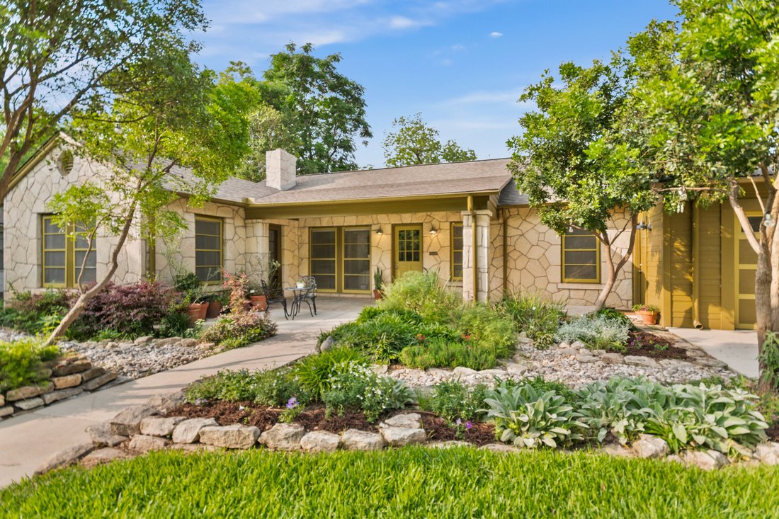 House in San Antonio, Texas, United States 4 - 17837650