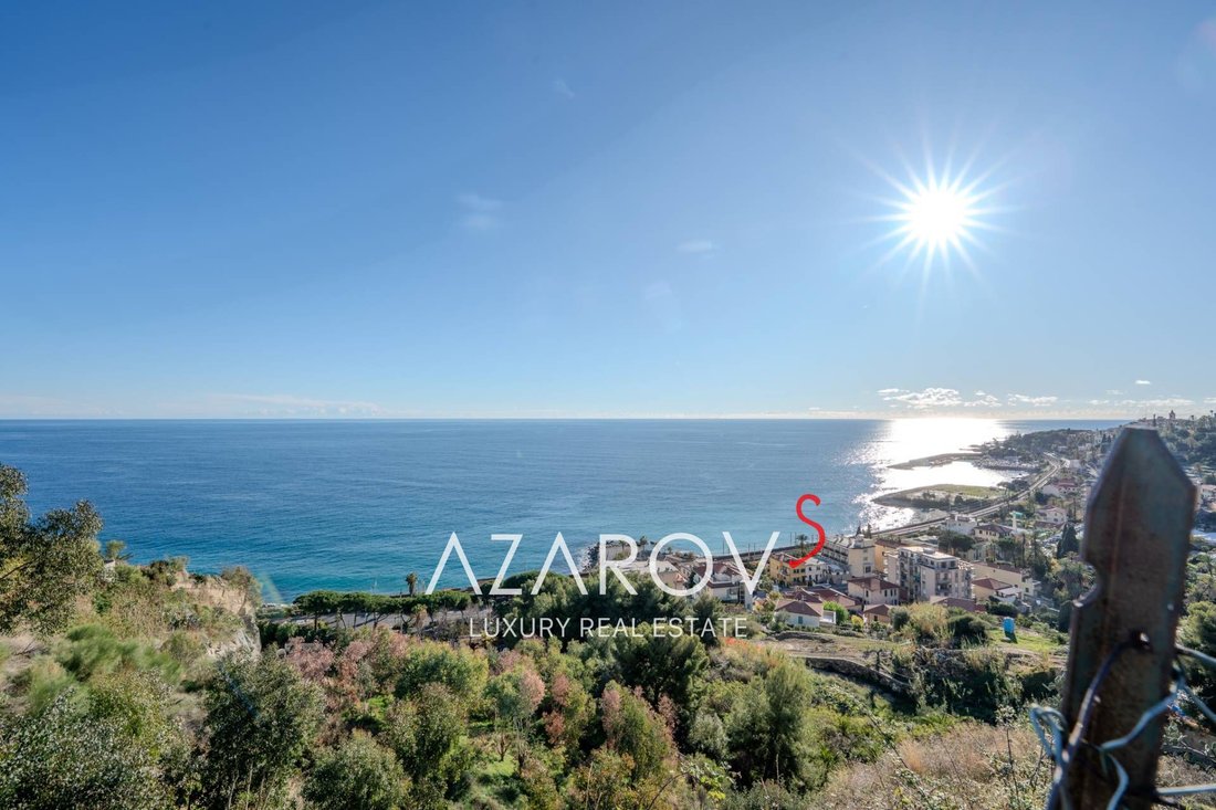 Villa in Bordighera, Liguria, Italy 2 - 16952675