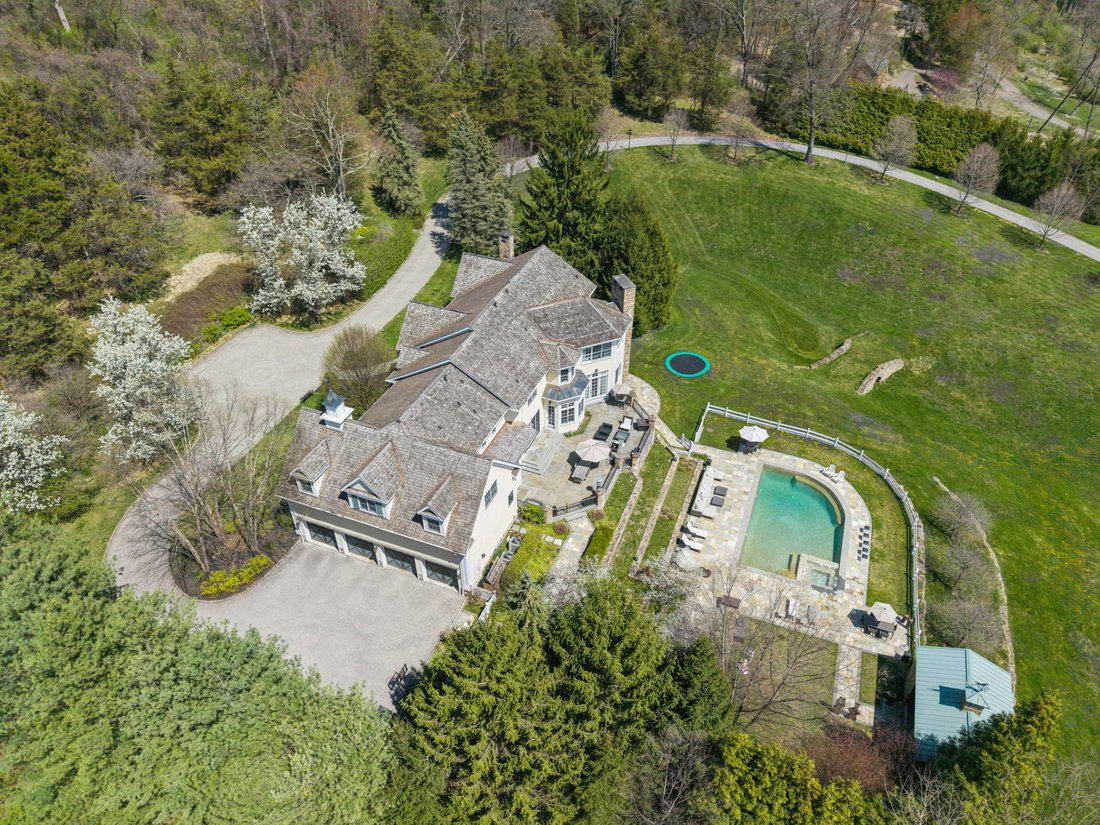 House in Far Hills, New Jersey, United States 4 - 17259282