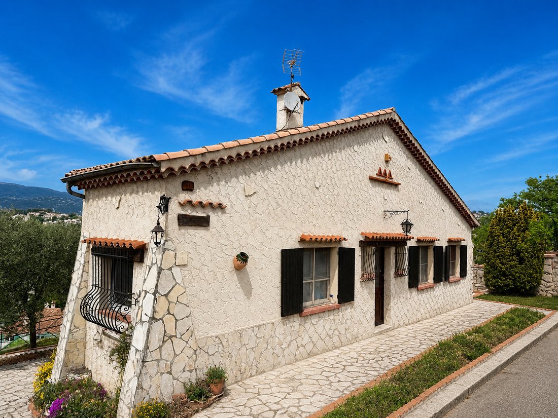 Villa à Route de Grasse, Villeneuve-Loubet, France 1 - 17837252