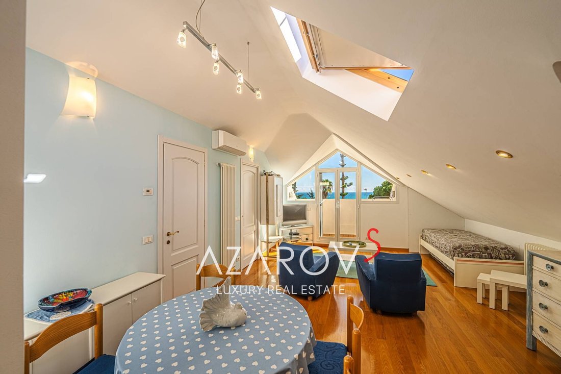 Villa in Center - Marina, Sanremo, Liguria 3 - 13426612