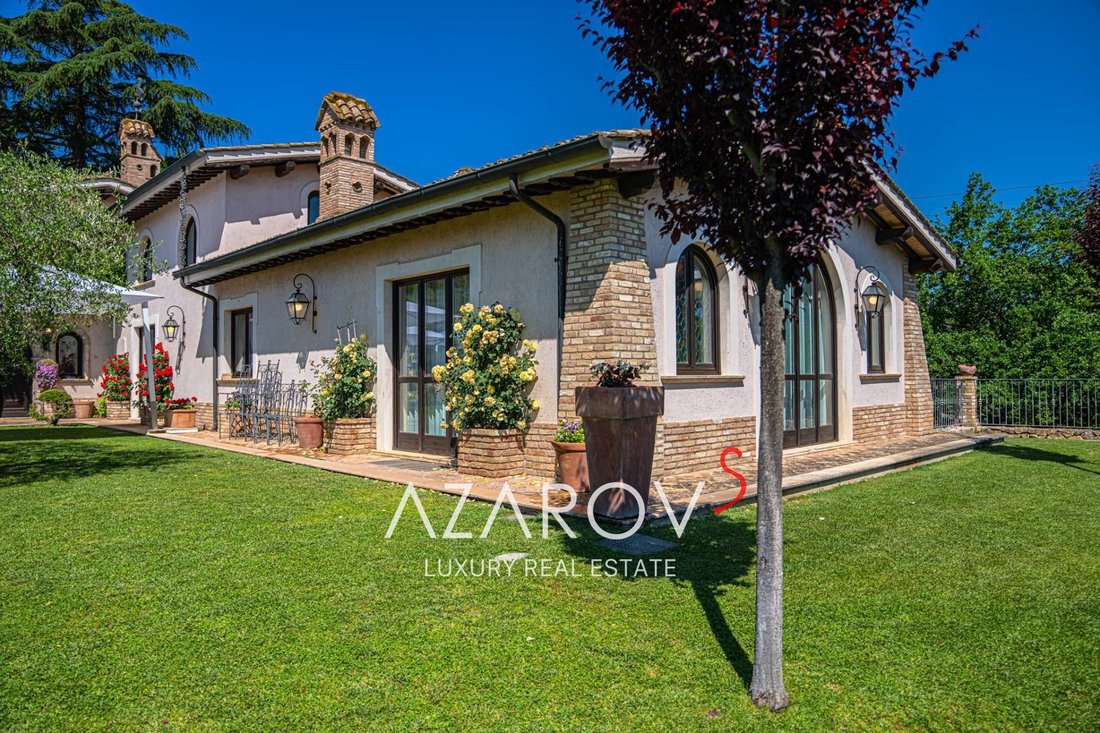 Villa in Mentana, Lazio, Italy 2 - 17662686