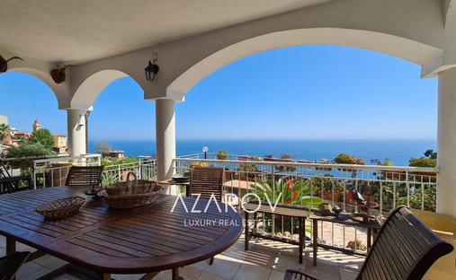 Villa in Grimaldi di Ventimiglia, Ventimiglia, Liguria 1