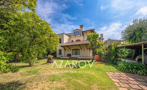 Villa a Bordighera, Liguria, Italia 1