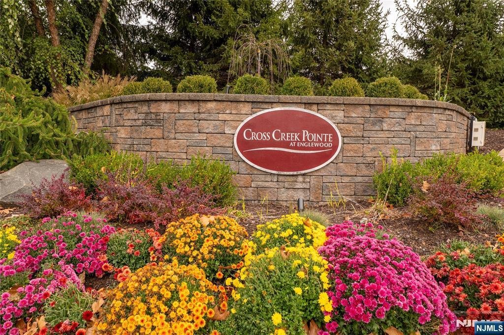 Condo in Englewood, New Jersey, United States 1 - 17836308