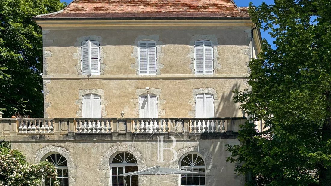 Castle in Vieux Bergerac, Bergerac, France 3 - 17837585