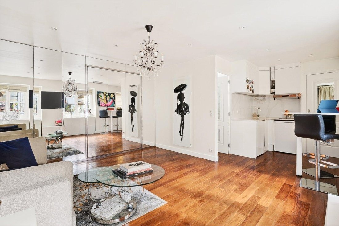 Apartment in Vendôme, Paris 1er Arrondissement, Paris 5 - 17837515