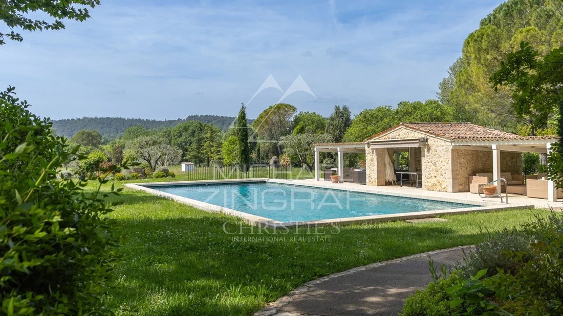 Estate in Fayence, Provence-Alpes-Côte d'Azur, France 5 - 17837340