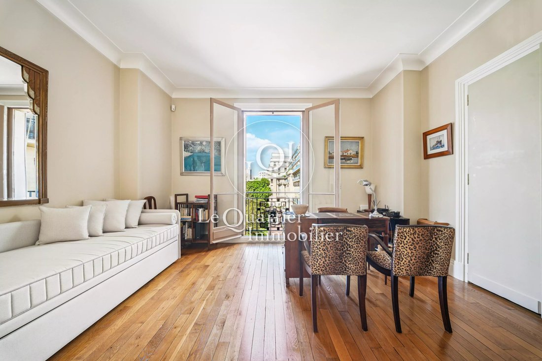 Apartment in Bois de Boulogne, Paris 16e Arrondissement, Paris 2 - 17837219