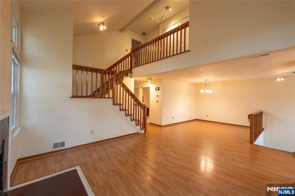 Condo in Englewood, New Jersey, United States 4 - 17836308