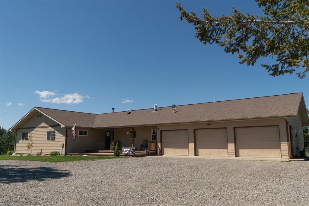 House in Eureka, Montana, United States 1 - 17836994